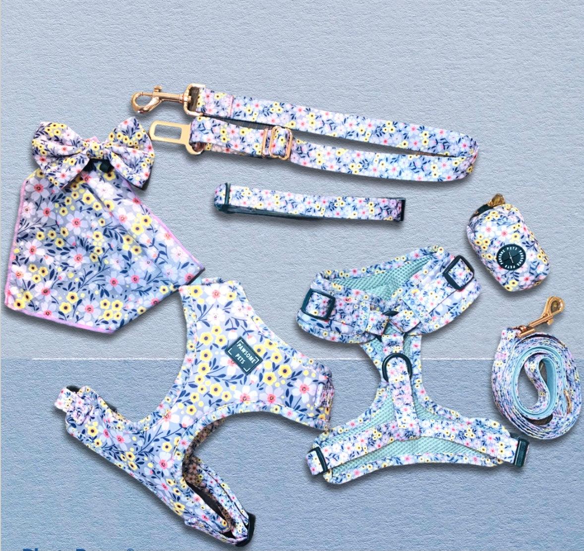 BUNDLE - THE FLORAL WORLD (7 PIECES)
